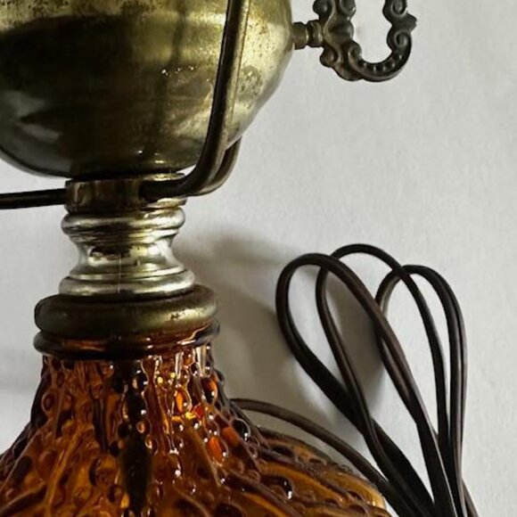 Vintage Electric Amber Hobnail Lamp 11" Tall MCM Italy Marble Base - Picture 4 of 7